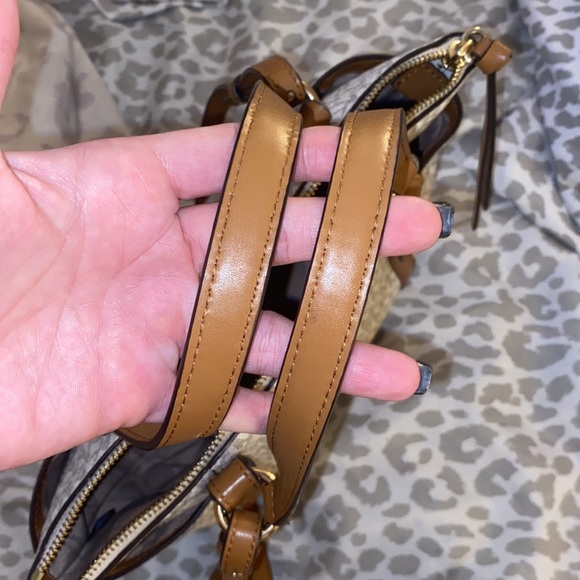 Mk bag and wallet - Picture 3 of 6